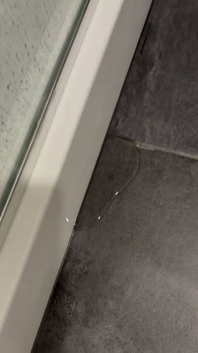 Canalizações/ Detecção de fuga de agua e reparações