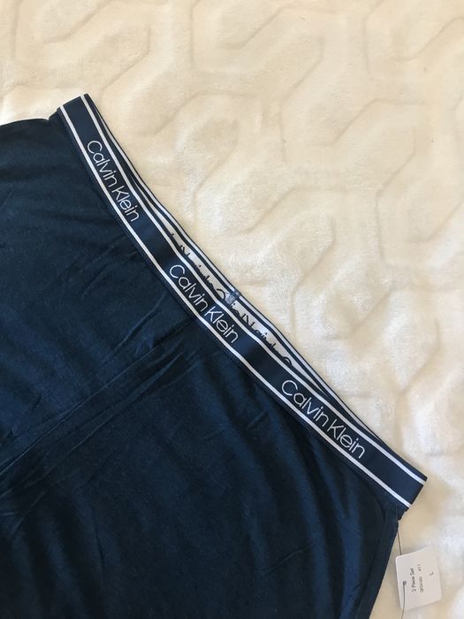 Продам жіночий домашній комплект Calvin Klein