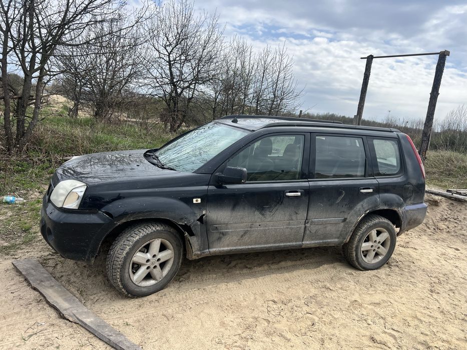 Продам нісан т30 2.2 дихель запускається і їде