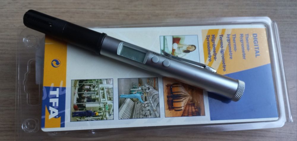 TFA Profi Thermo-Hygrometer, Digital Pen