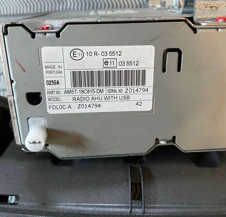 Rádio de origem Ford Fiesta
