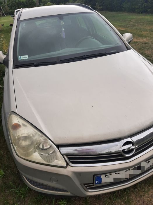 Opel Astra 2006  diesel uszkodzony