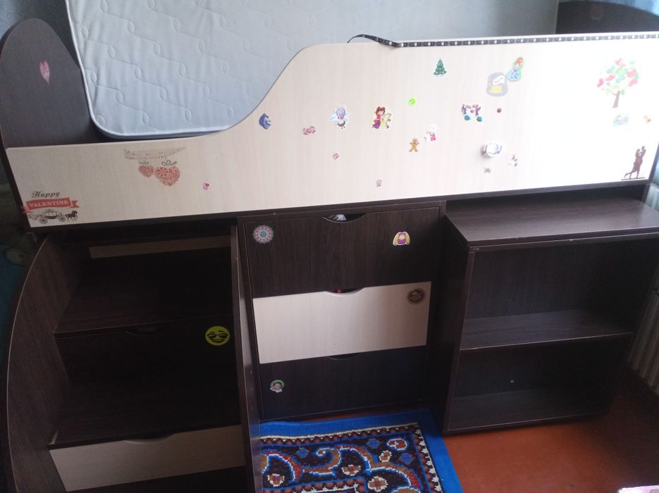 Продам кровать-чердак