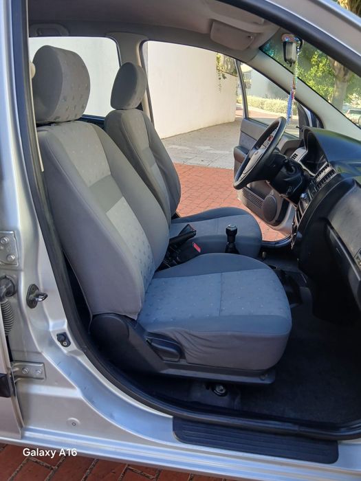 Hyundai Getz 1.1 com apenas 100.000km
