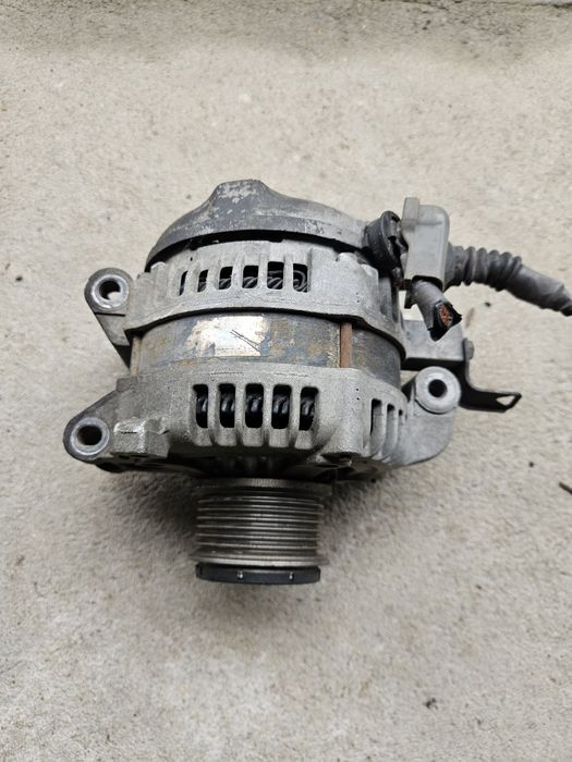 Alternator 104210-4521 Toyota Corolla Verso II  Avensis T27 2.2 D4D