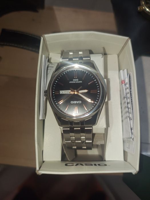 Продам Часы  Casio