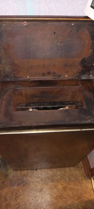 Духовка для выпекания двух пиц