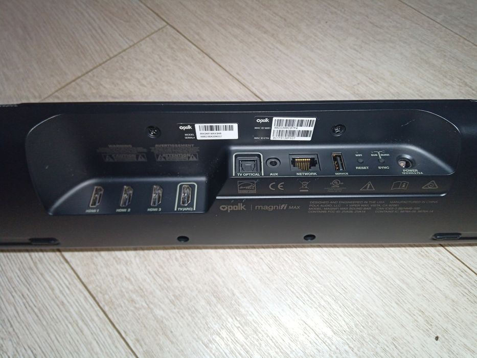 Саундбар Polk Audio MagniFi MAX SR