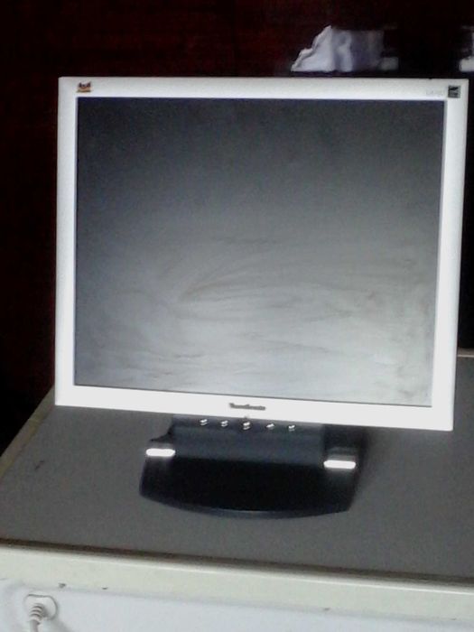 Продам монитор Viewsonic VA 702