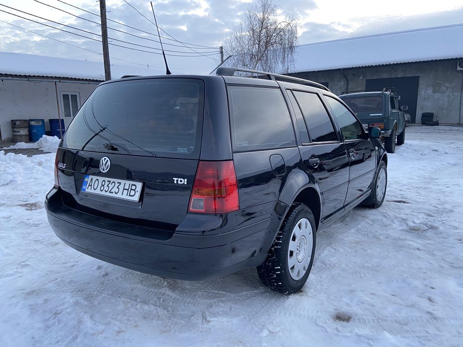 Гольф 4 1.9tdi 2001 рік,універсал.