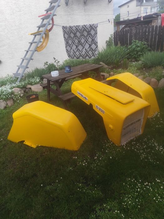 Sprzedam błotniki do  Ursusa c330 zetora c360