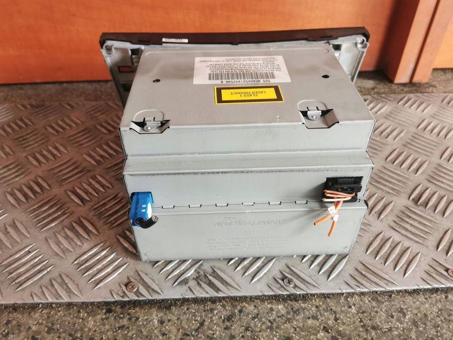 radio mercedes w211 oe becker cd/dvd/gps