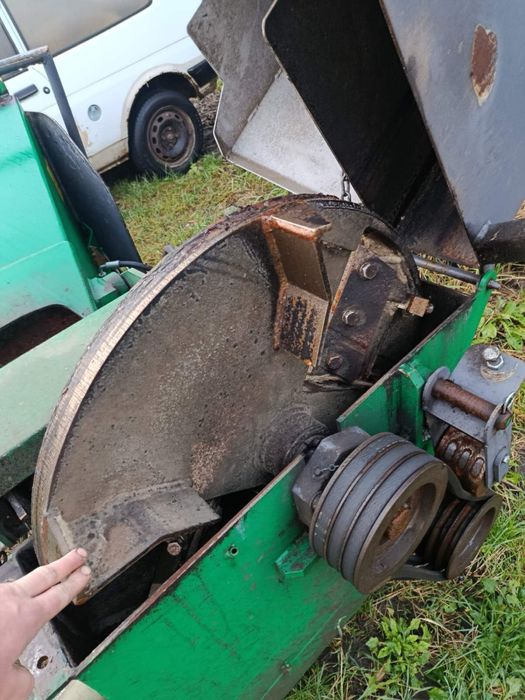 Щіпобойка для заготівлі щепи