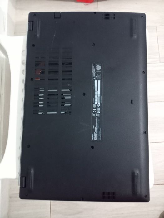 Portátil Acer Aspire 3 i5 11ª Gen | 8GB | SSD 256GB | 17.3” Full HD