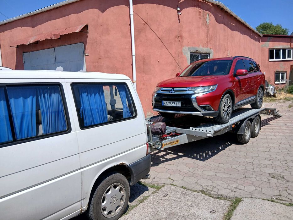 Евакуатор виклик Одеса Эвакуатор Україна замовити авто мото спец техніка Одеса Україна 24\7 лафет 6 пасажиров 2 авто два столба Авангард