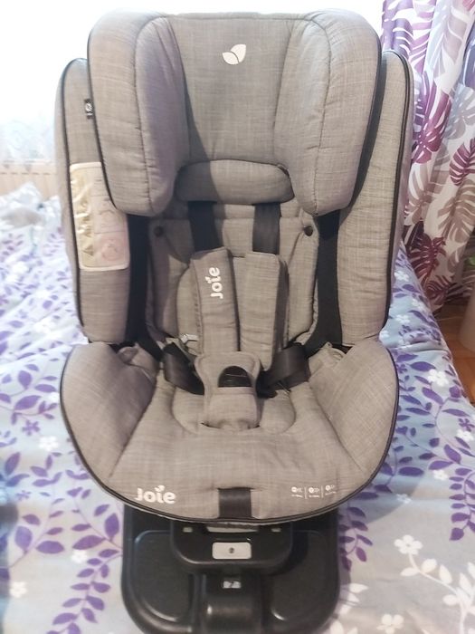 Fotelik samochodowy Joie Stages isofix 0-25 kg