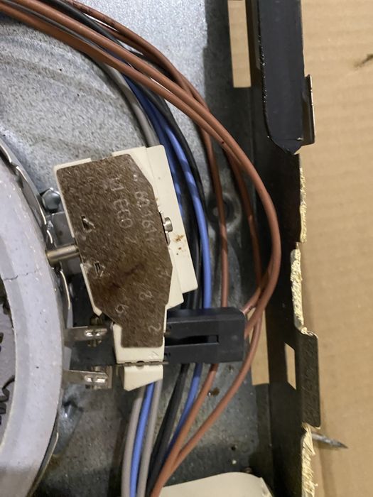 Варочная поверхность electrolux ehf16240xk