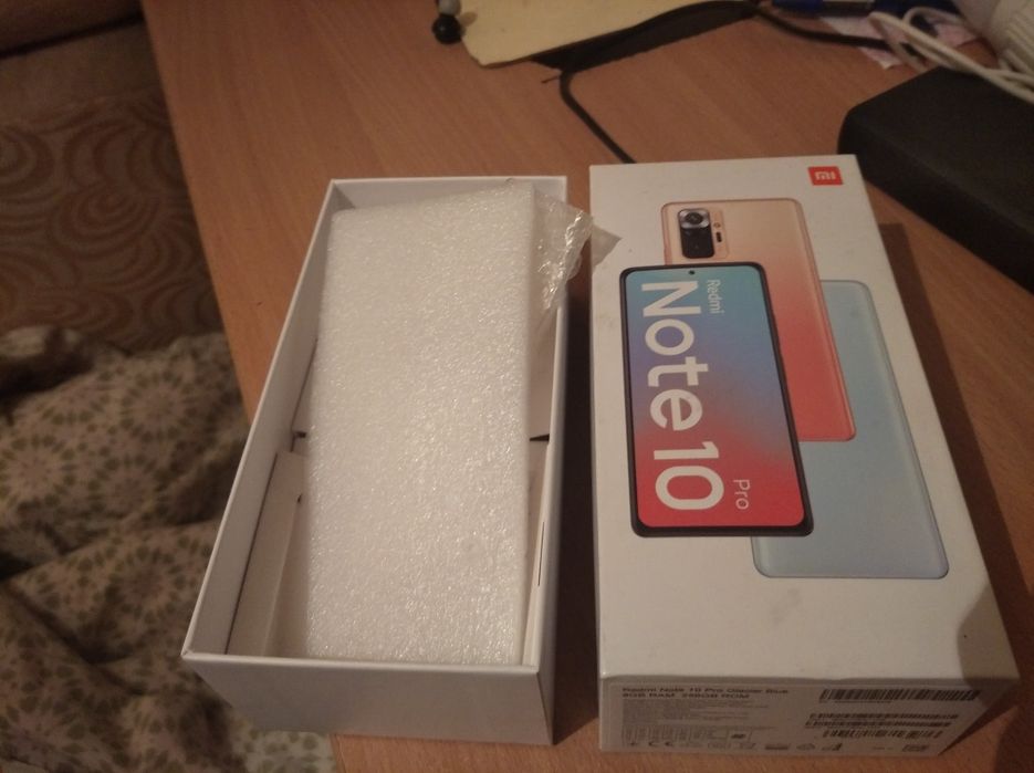 Продам коробку Redmi Note 10 pro.