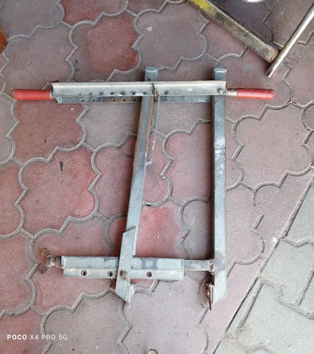 Chwytak brukarski do polbruku ,kostki