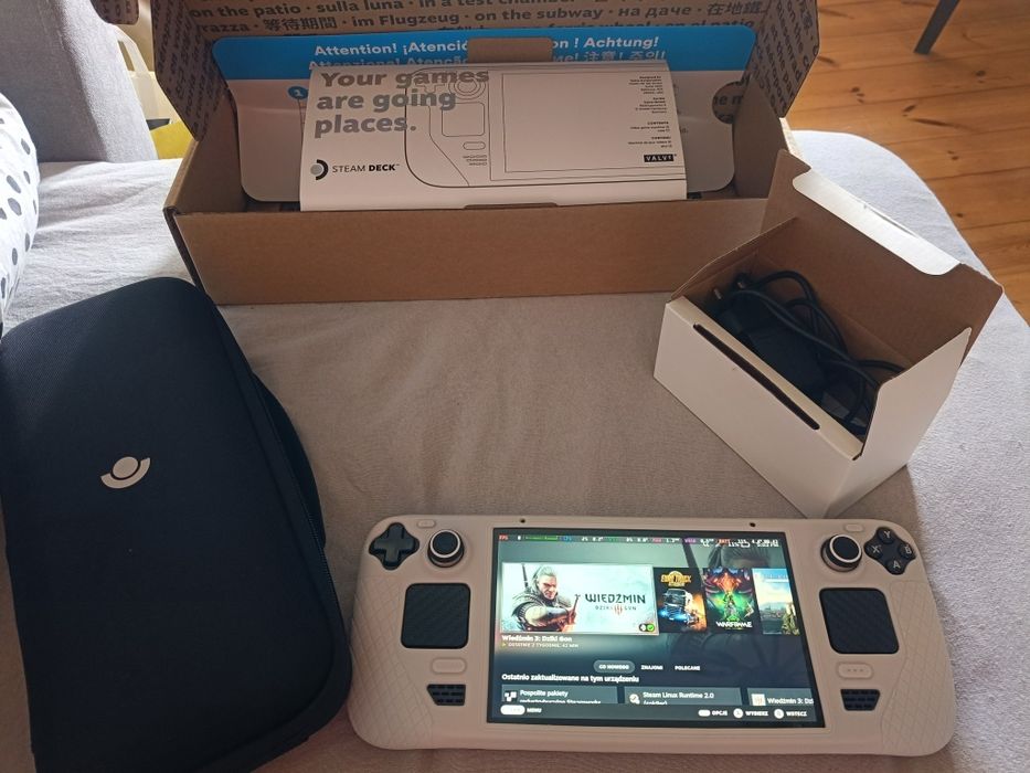 Konsola Steamdeck 512GB LCD jak nowa z dodatkami ! Valve