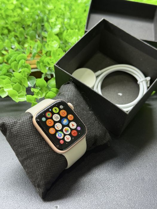 Apple Watch 5, 40mm, Rose Gold (Neverlock) Епл Вотч 5