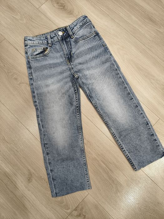 Jeansy dziewczęce a'la mom, wygodne jeansy, szerokie spodnie jeansowe 122/128 H&m
