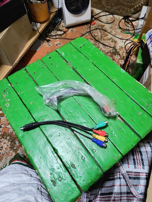 Провода S-Video на тюльпани чи S-Video