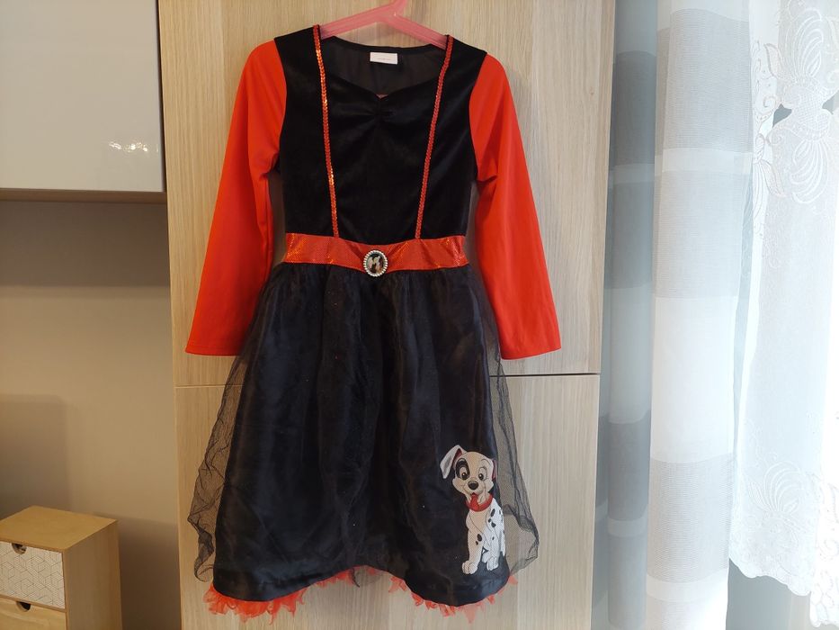 Kostium 110/116 Cruella 101 dalmatyńczyków przebranie balik sukienka