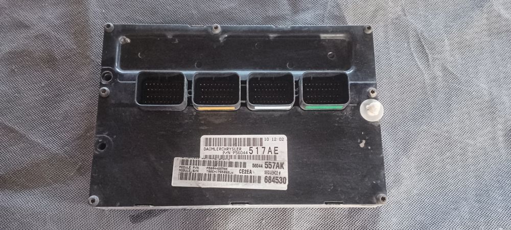 Sterownik komputer silnika 5.7 HEMI Jeep Grand Cherokee WK Commander