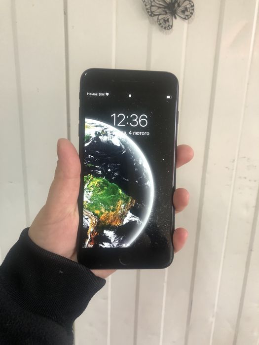 Продам iPhone 7+  neverlock