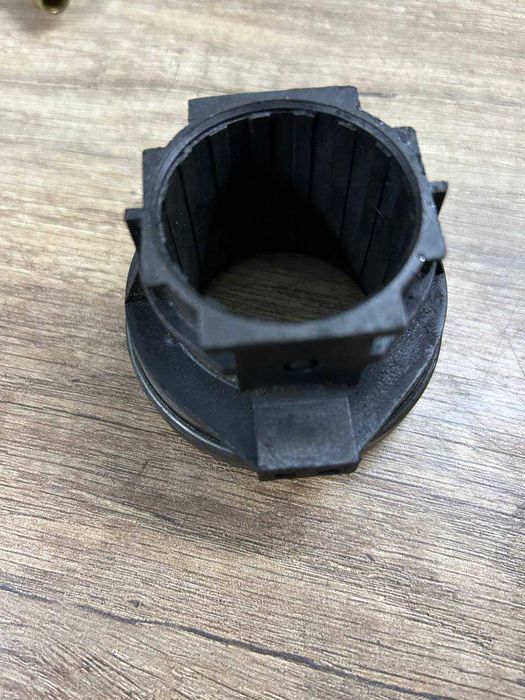 Продам комплект сцепления BMW 316TI E46 N42B18 МКПП