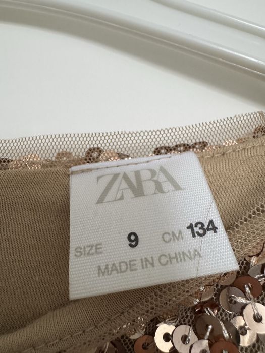 Святкова сукня з паєтками zara