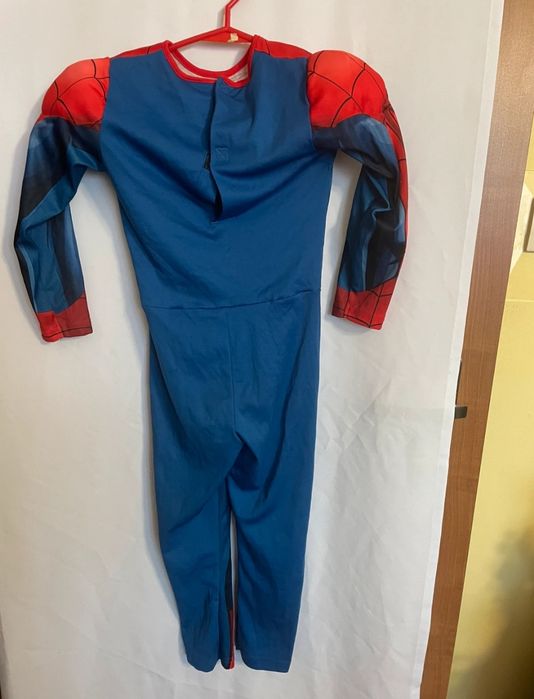 Strój Spiderman.