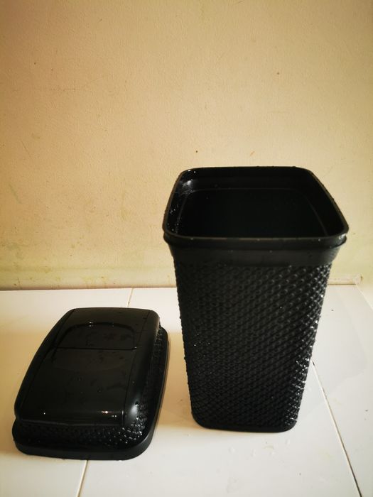 Lixeira prática Cozinha/WC
