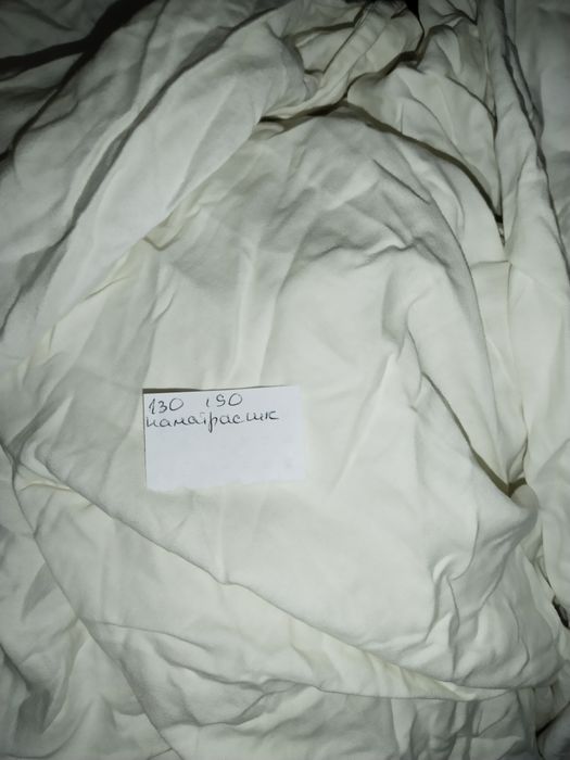 Наматрасник,простынь