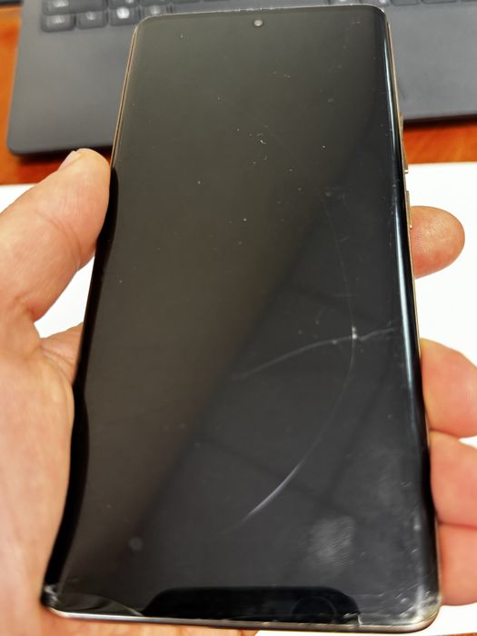 Продам телефон Realme 11 pro+ 5g 12/512