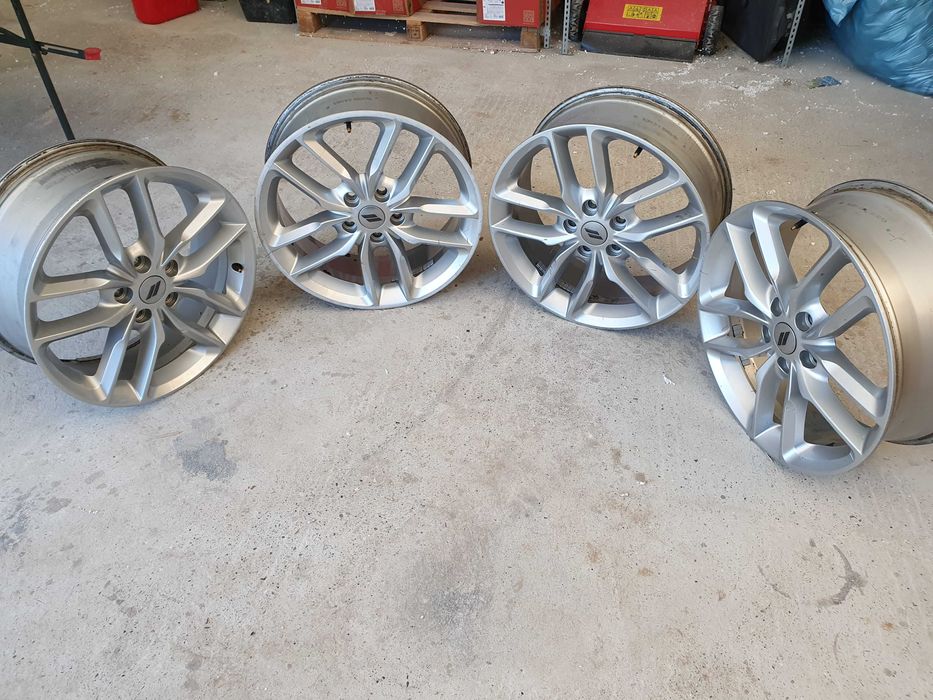 Komplet felg MOPAR do Dodge Durango, Jeep Cherokee