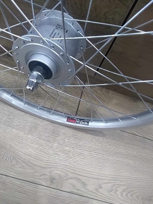 Koło z prądnicą shimano 20 cali
