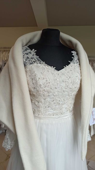 Etola, ciepła narzutka, szal polar ECRU