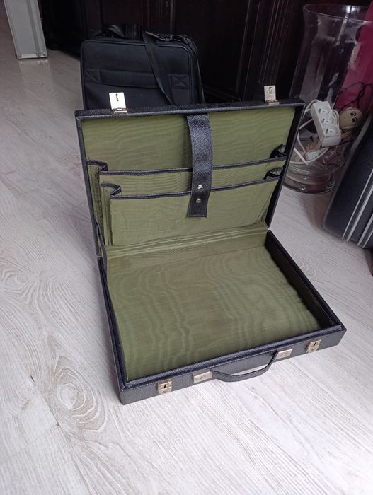 Walizka, neseser, aktówka