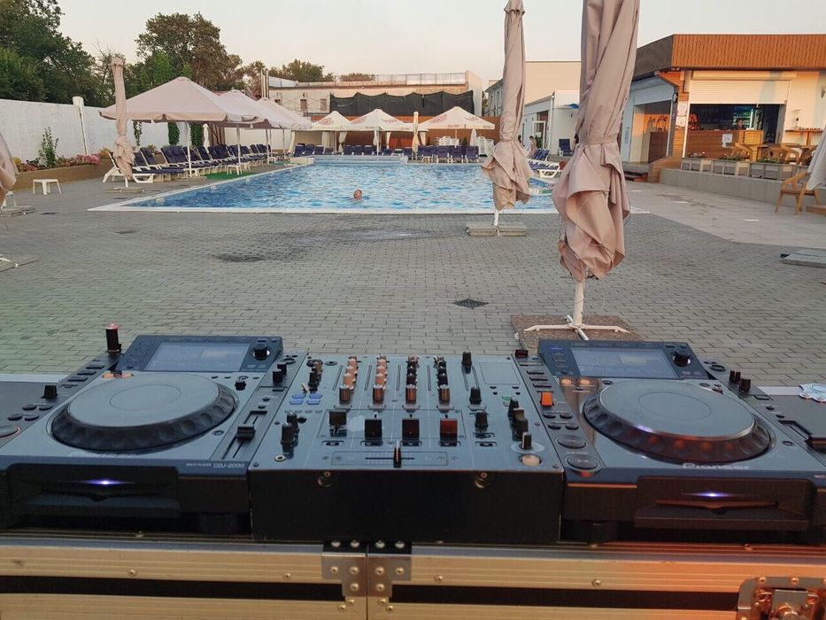 Аренда, продажа звука,света. Pioneer CDJ-2000.Techniks 1210 Караоке.