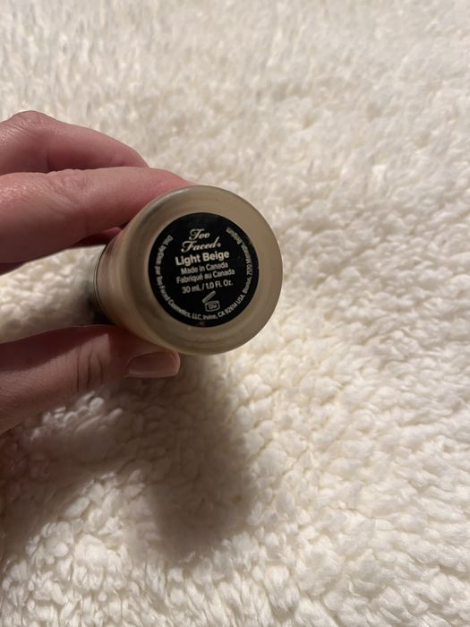 Too Faced Born This Way Light Beige podkład do twarzy
