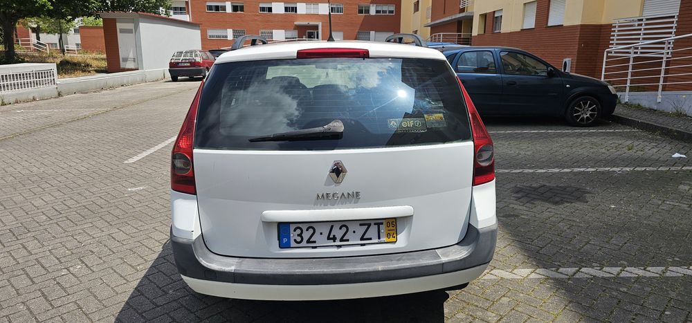 Renault Megane 1.5 dci impecável 05