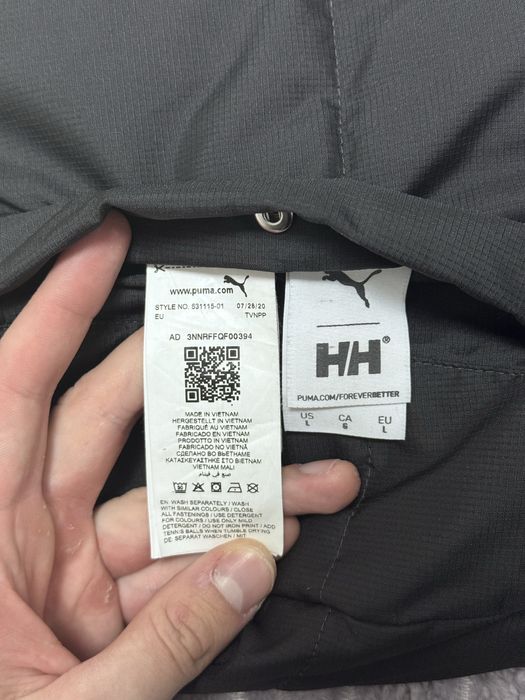 Пуховик куртка Helly Hansen x Puma