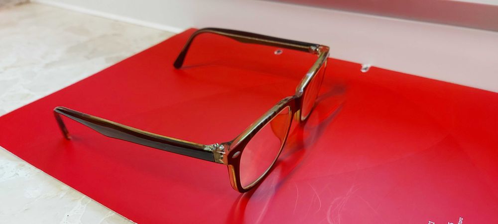 Okulary korekcyjne-oprawki.