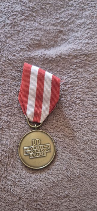 Odznaczenia powojenne