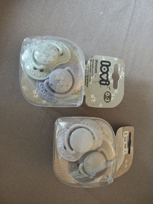 Smoczki Lovi 0-3 miesiące nowe (2 op.)