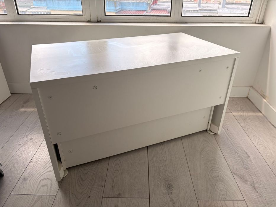 Banco com arrumação Ikea SMASTAD