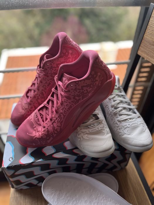 2 pares Jordan Zion 3