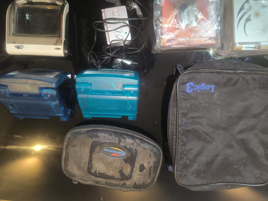Acessórios para Game boy color e Gameboy advance da Nintendo